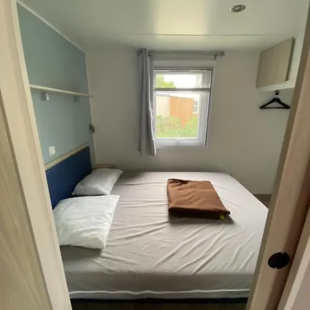 Mobil-home Camping *